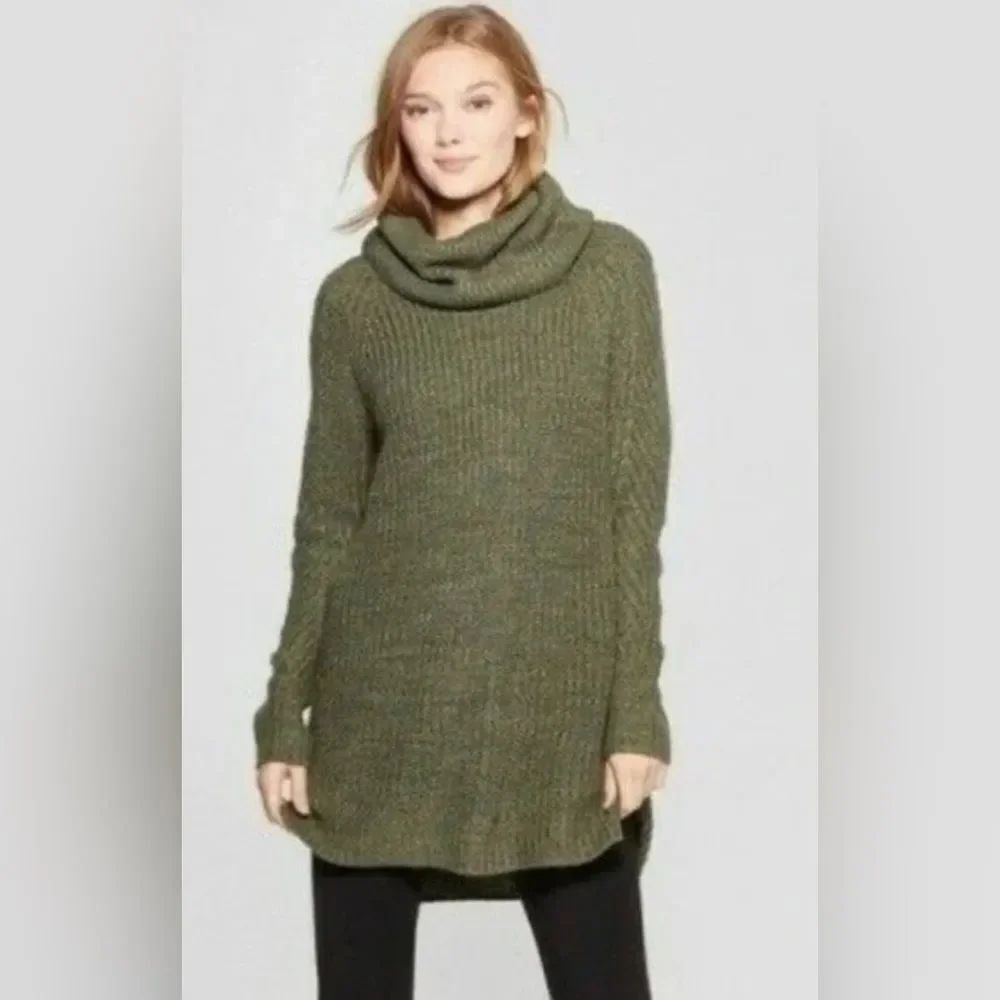 A New Day Green Knit Oversized Cozy Turtle Neck Knit Sweater Medium